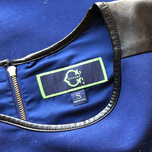 Dress - Picture 7 of 7